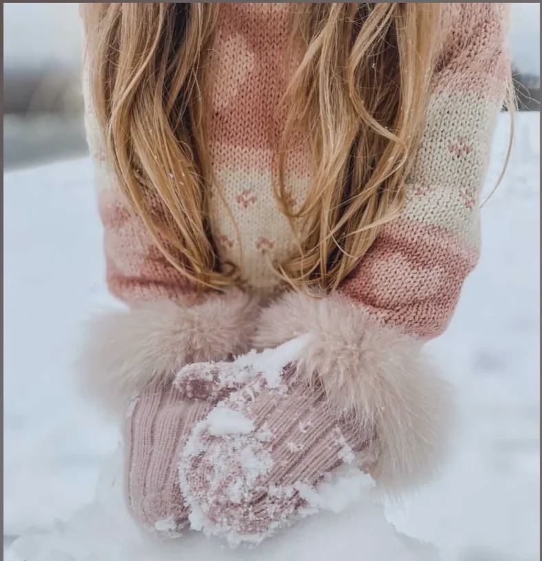 Cashmere Latte Mittens