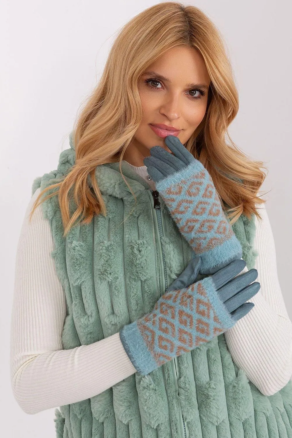 Chic Floral Touchscreen Winter Gloves