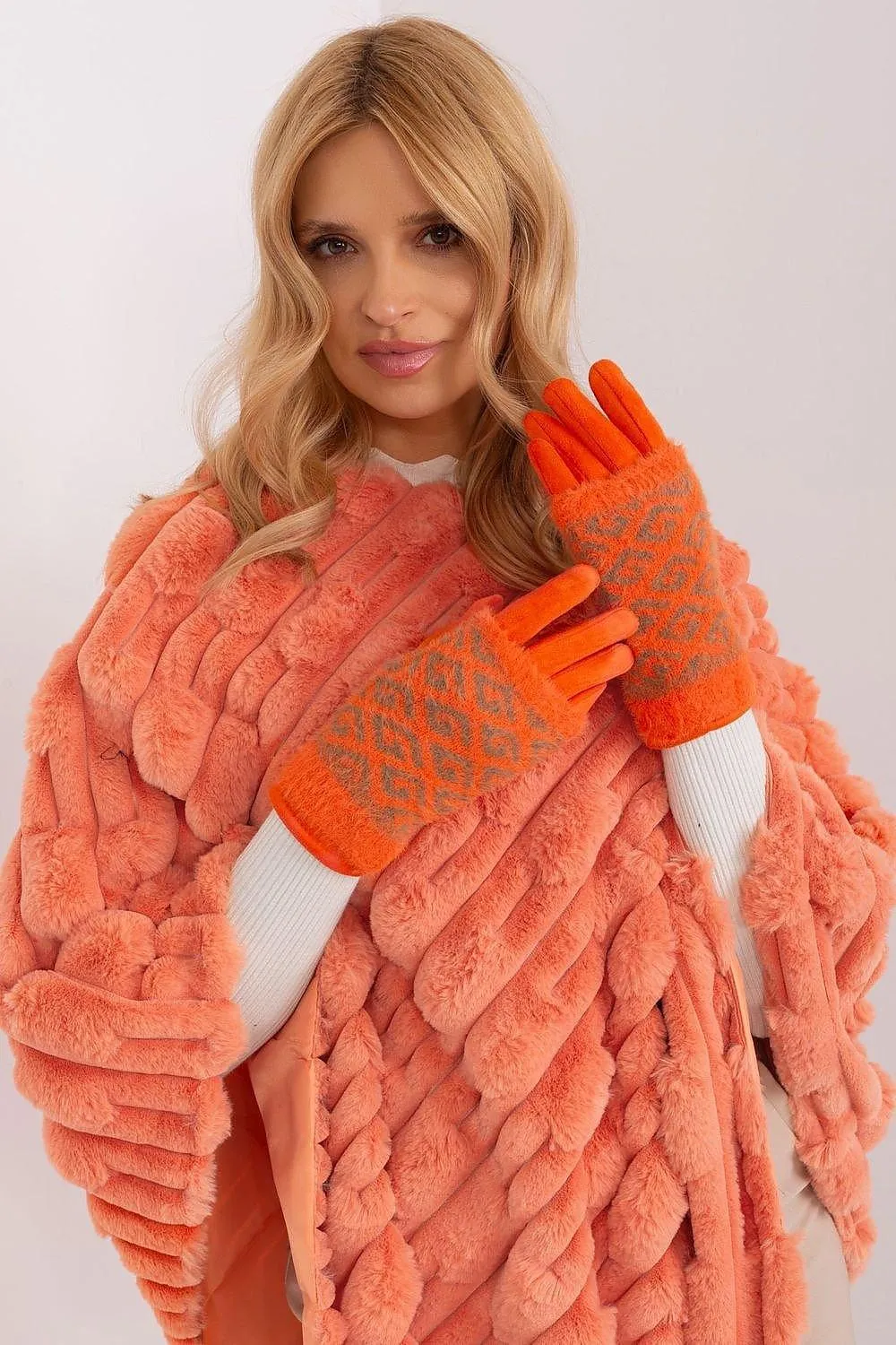 Chic Floral Touchscreen Winter Gloves