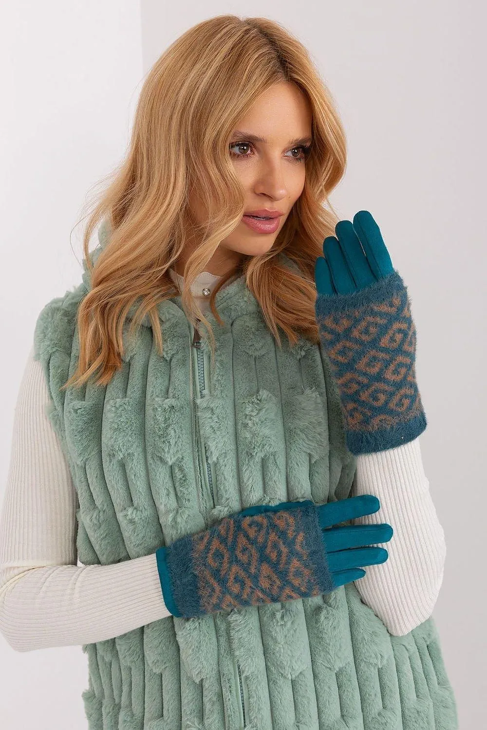 Chic Floral Touchscreen Winter Gloves