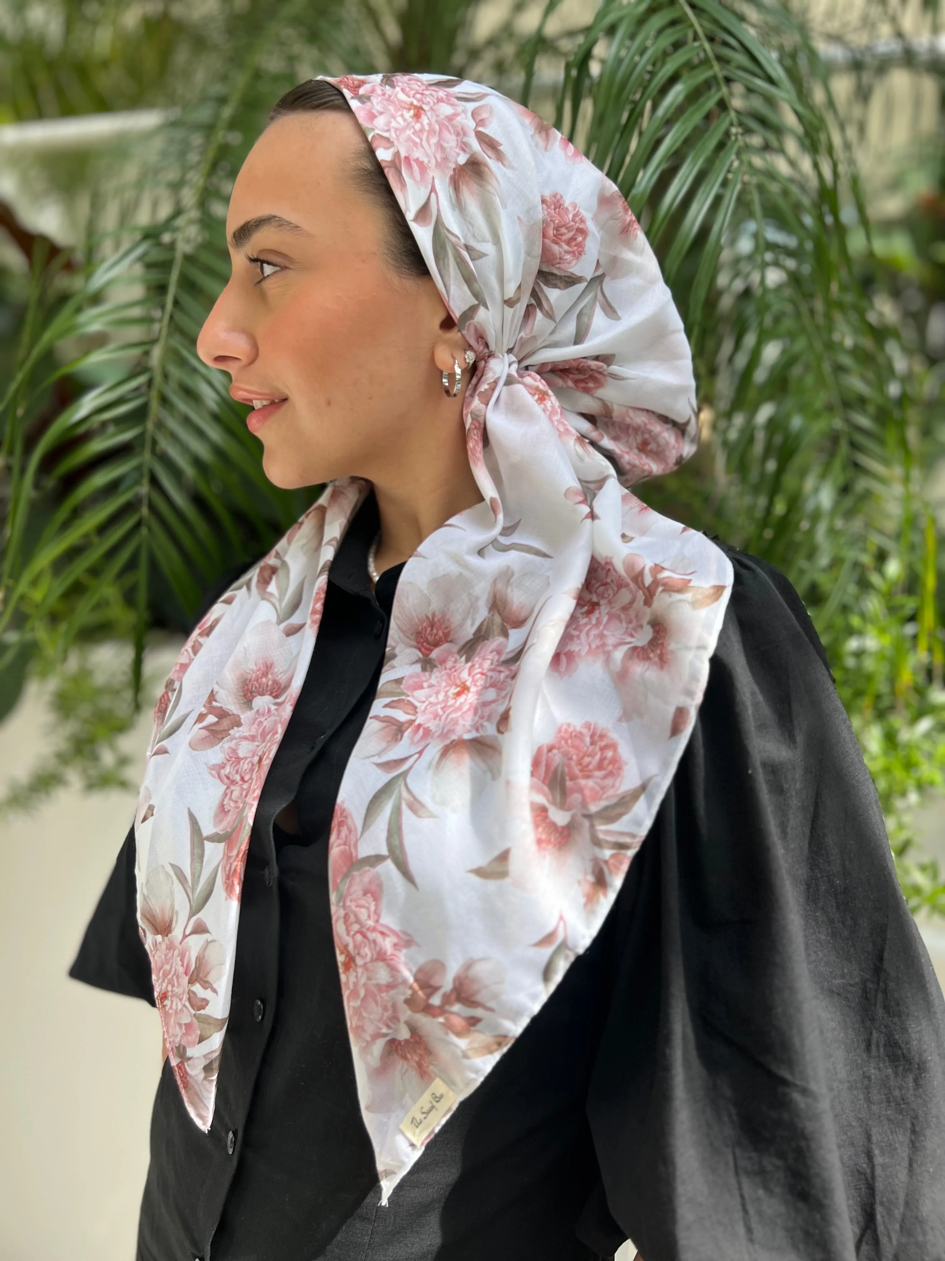 CLASSIC PRETIED Peonies Floral Head Scarf (WITH VELVET GRIP)