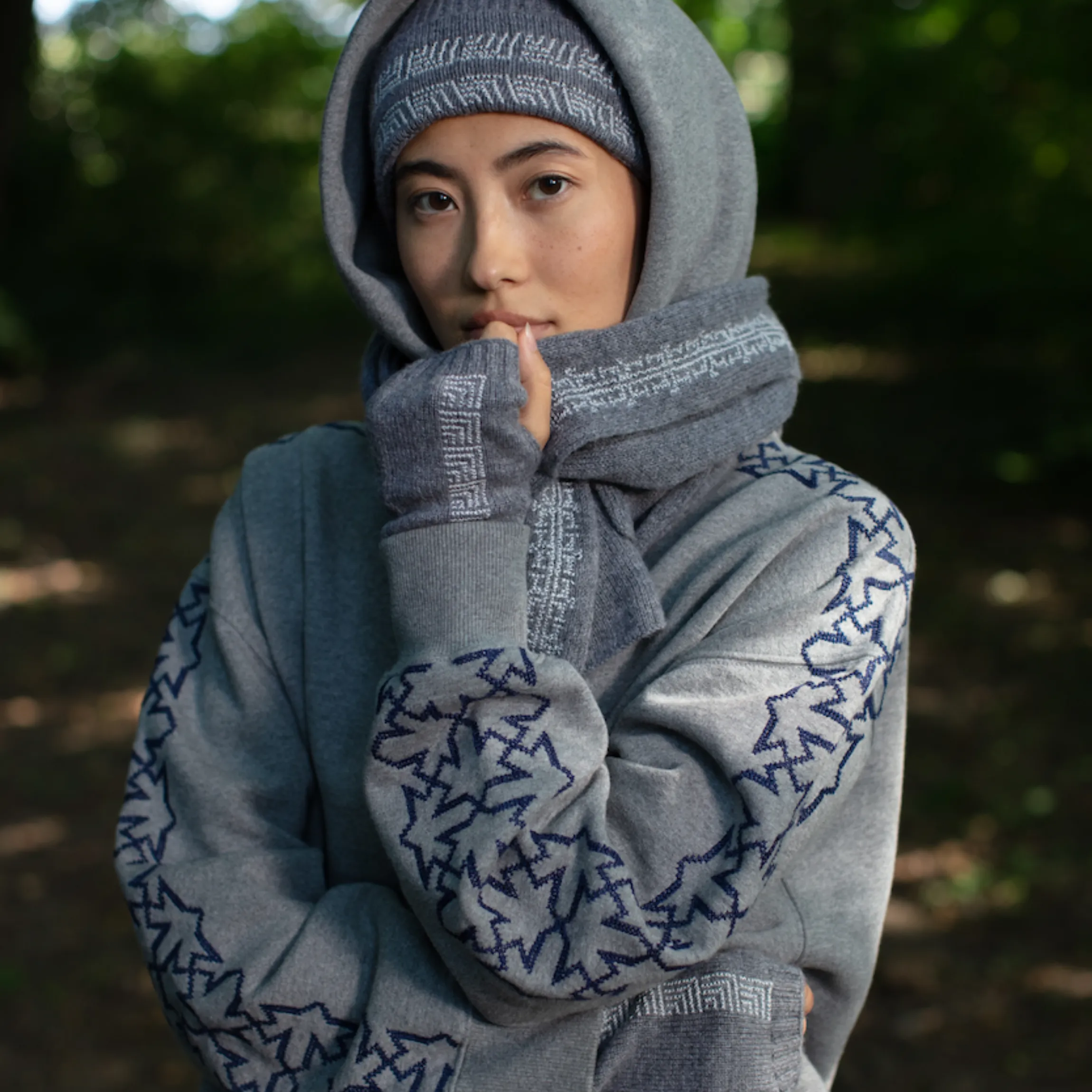 GRAY CASHMERE MITTENS