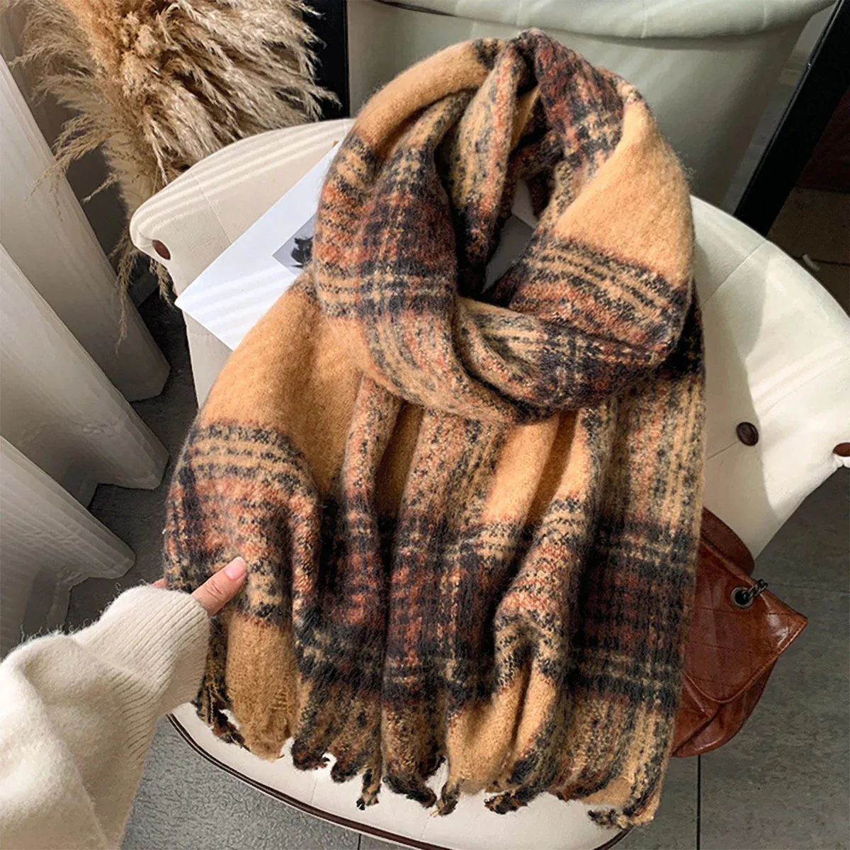 Luxury Plaid Cashmere Long Bandana Pashmina Scarf for Women