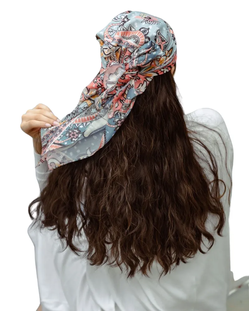 Nicsessories Bandanna Print Square Scarf with Full Grip