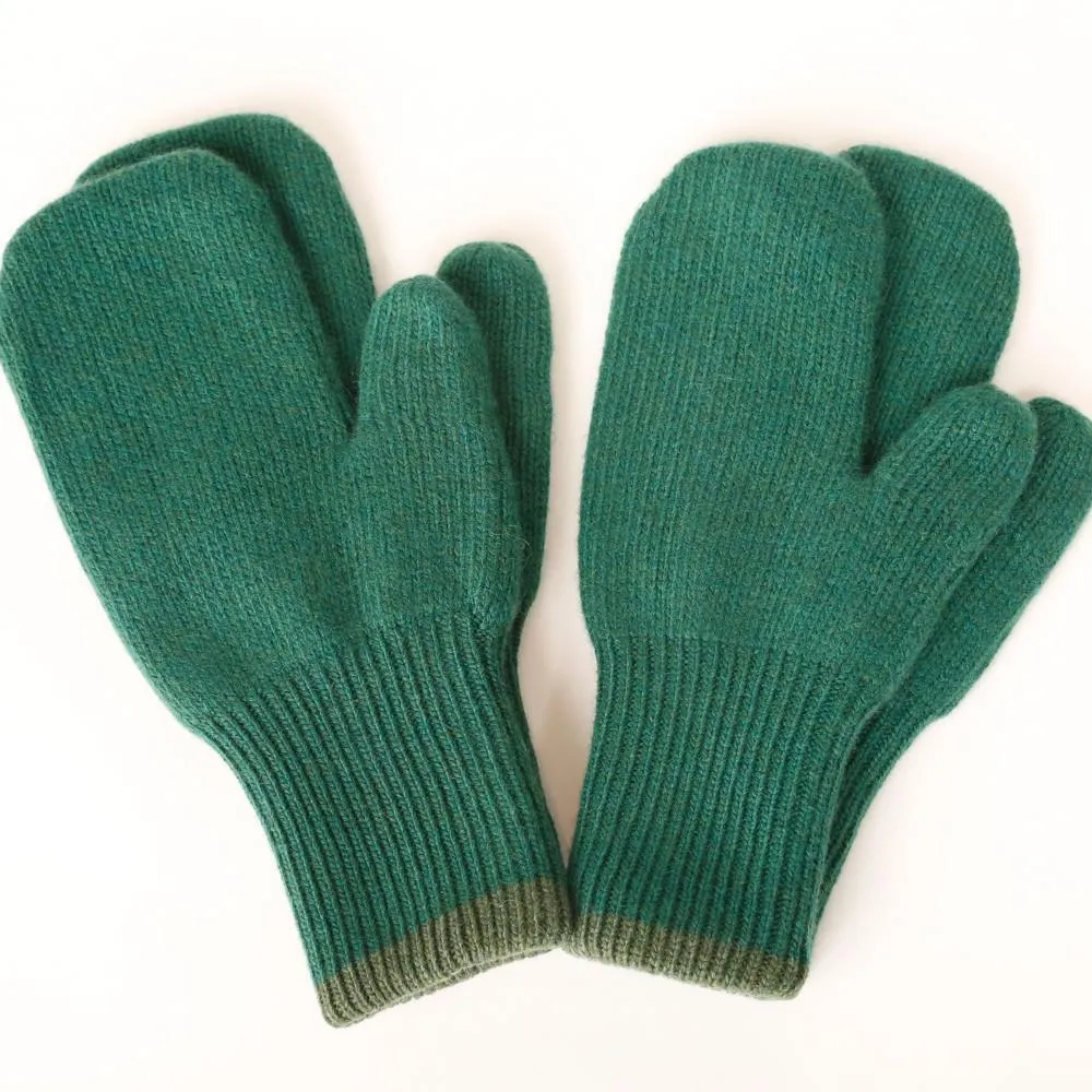 The Cashmere Mittens